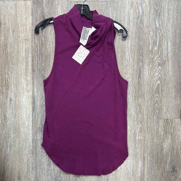 Free People Purple Sleeveless Mandarin Collar Tank Top NWT - Picture 1 of 2